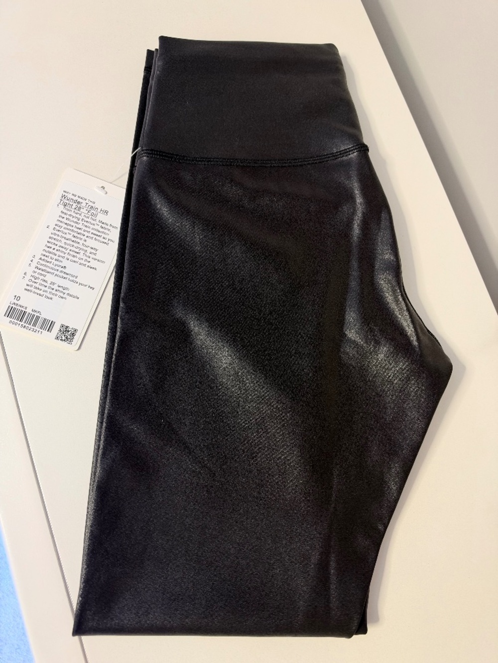 Size 10 lululemon Wunder Train 28" *Foil